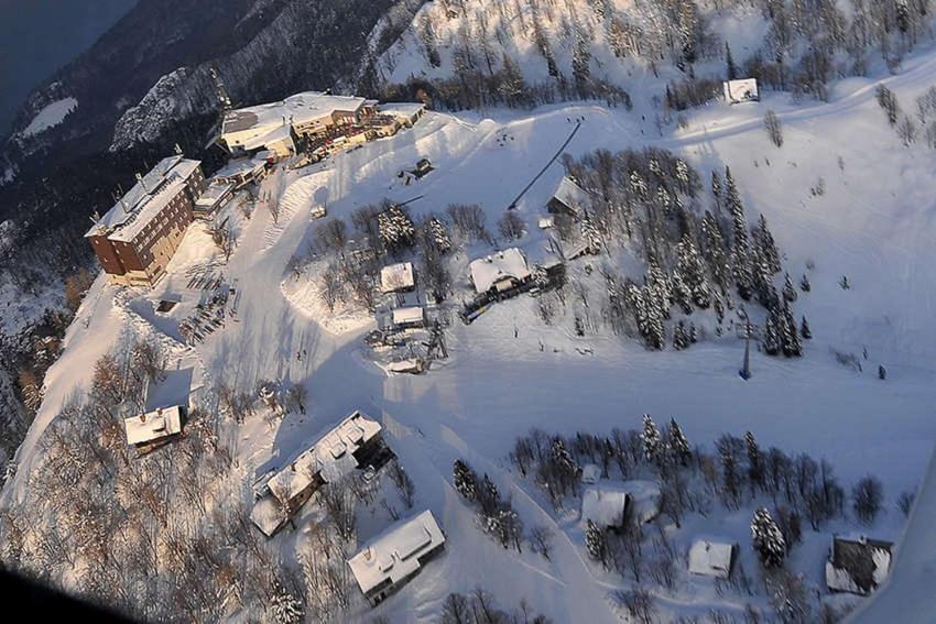 Chalet Burja At Vogel Mountain - Cable Car Access Or Hiking - Not Reachable With Car Bohinj Exterior photo